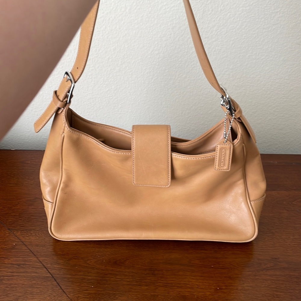 Coach Soho Hampton Shoulder Purse 👜